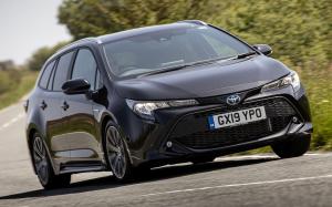 Toyota Corolla Touring Sports Hybrid 2019 года (UK)